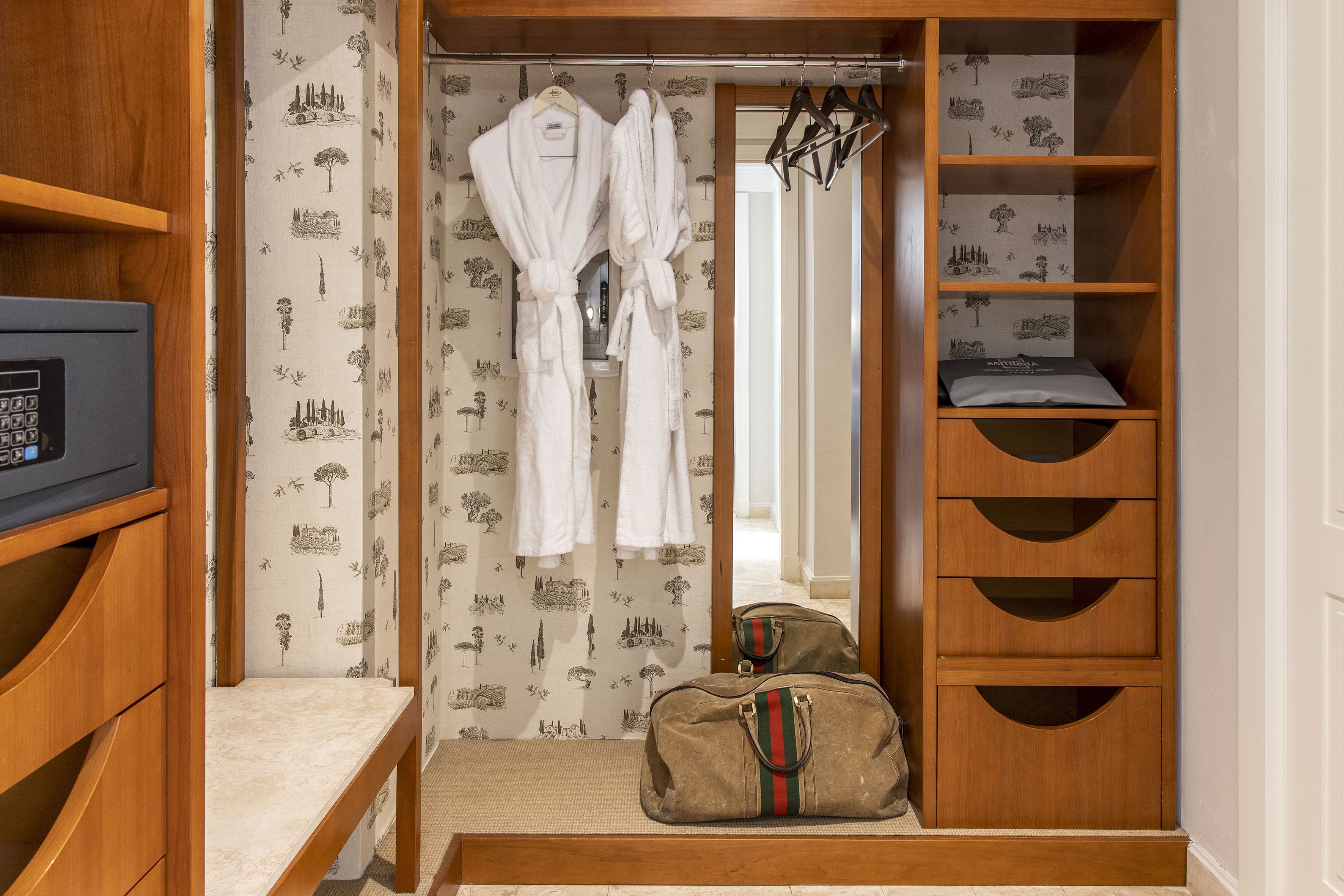 deluxe room | view from room