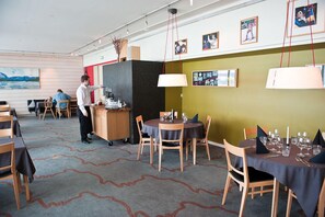 Breakfast, lunch, dinner served; Regional cuisine  - Tärnaby Fjällhotell (Tarnaby)