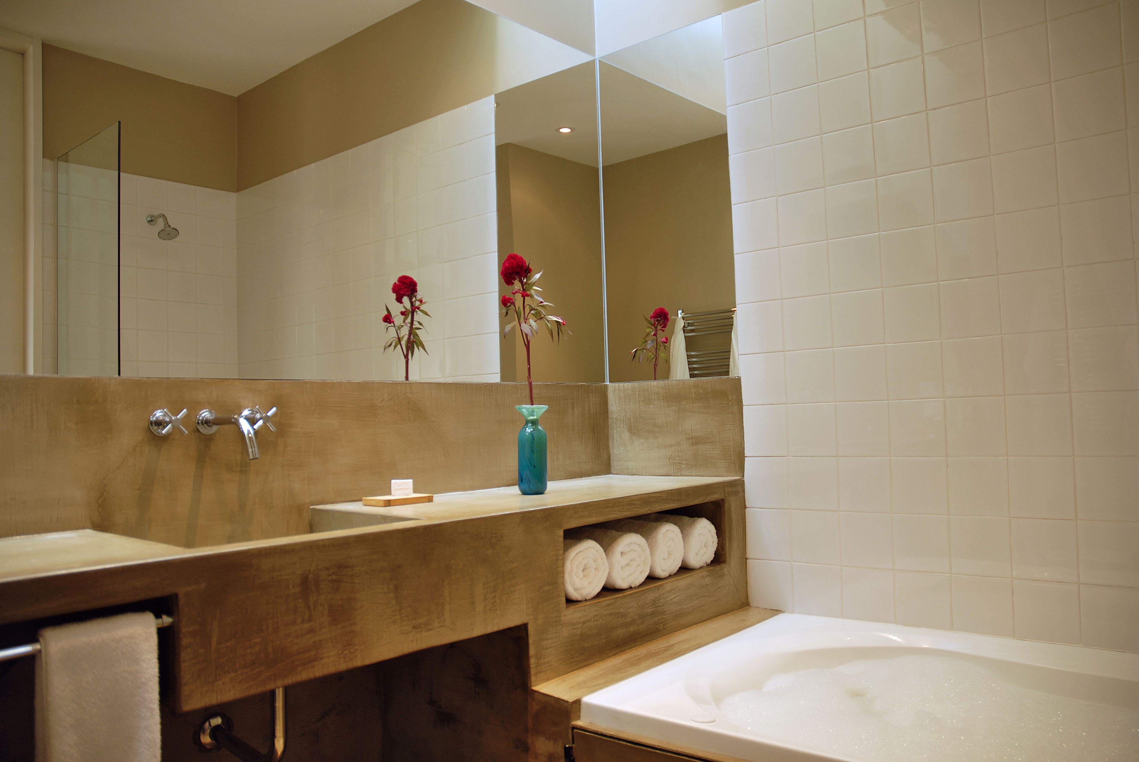 suite, poolside | bathroom | designer toiletries, hair dryer, bathrobes, bidet