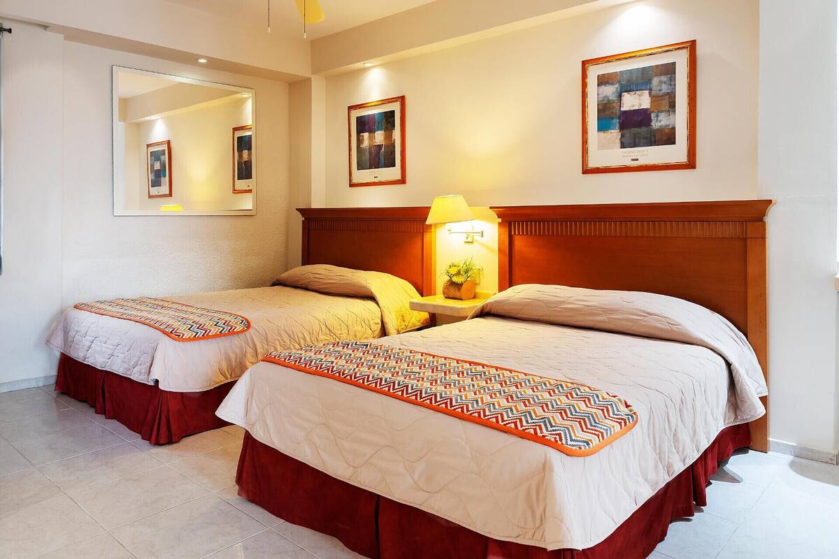 Down comforters, in-room safe, laptop workspace, blackout drapes