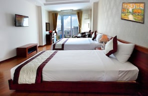 Grand Double Room, 1 Double Bed | In-room safe, desk, blackout drapes, rollaway beds - Golden Sand Hotel (Nha Trang)