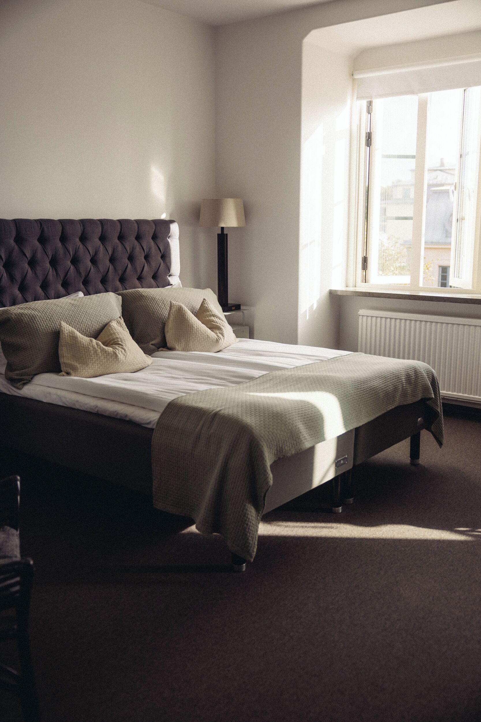 Double Room (Spa is not included) | Skrivbord, strykjärn/strykbräda, gratis wi-fi och sängkläder