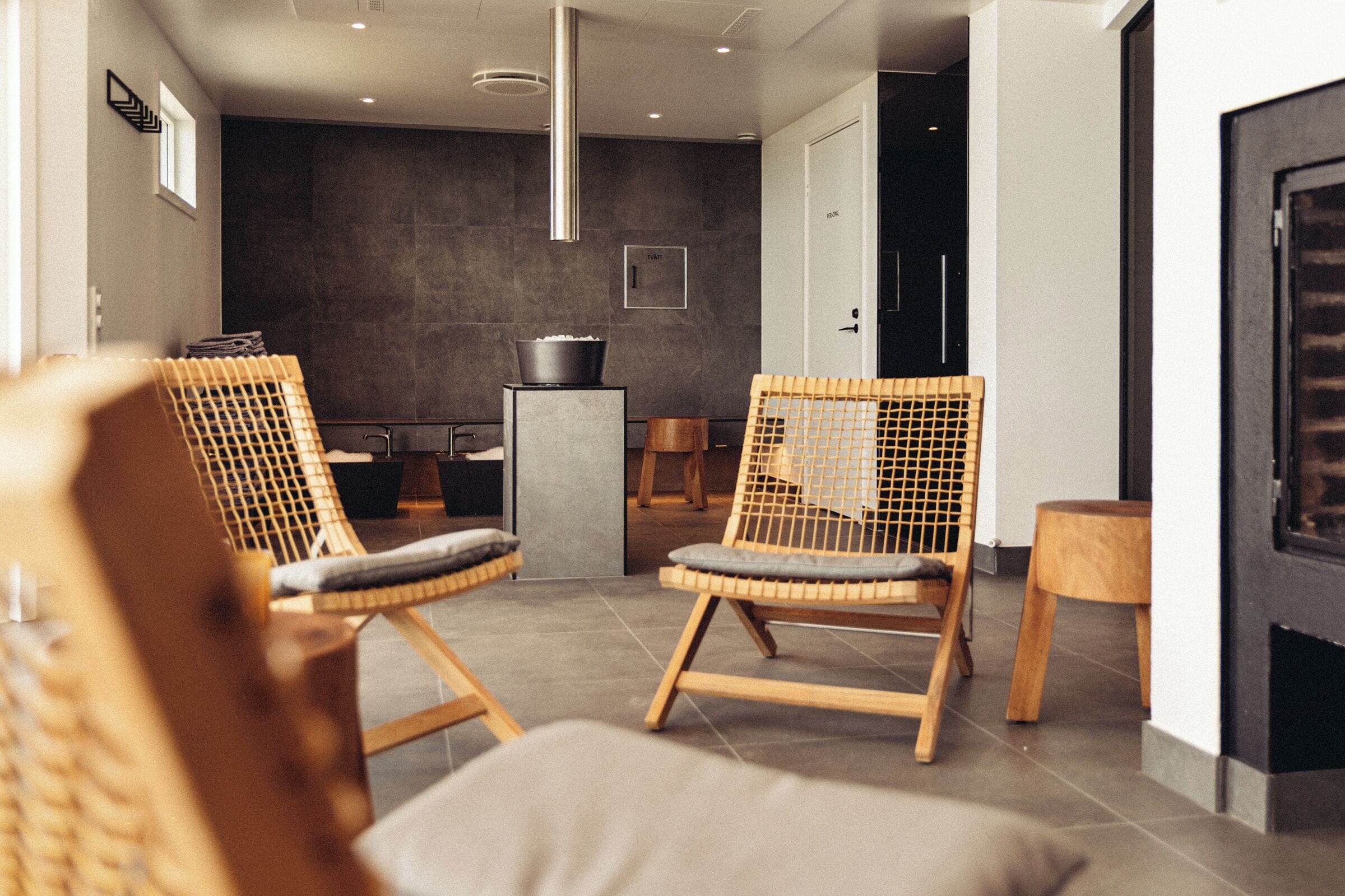 sauna, hot tub, steam room