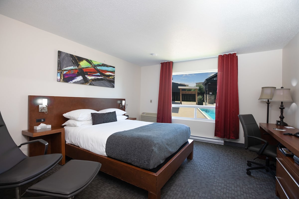Classic Room, 1 Queen Bed