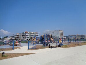 Area giochi per bambini (all'aperto)