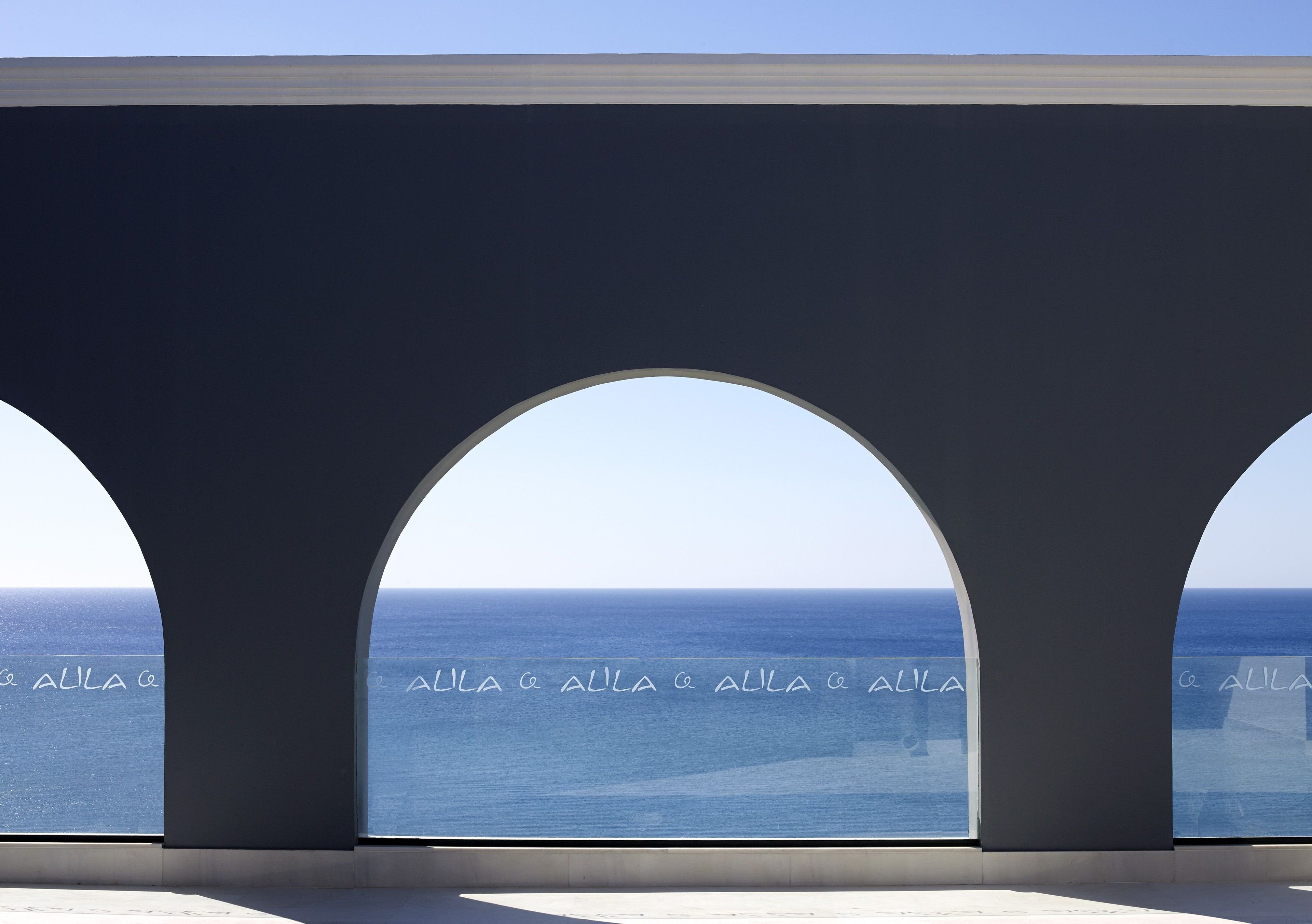 Een minibar, een kluis op de kamer, geluiddichte muren