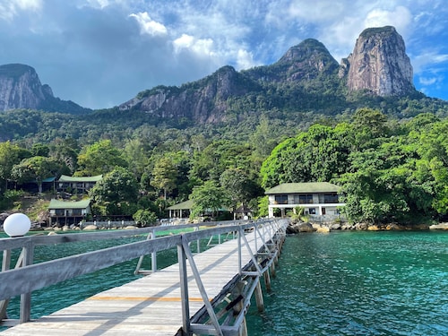 Minang Cove Resort