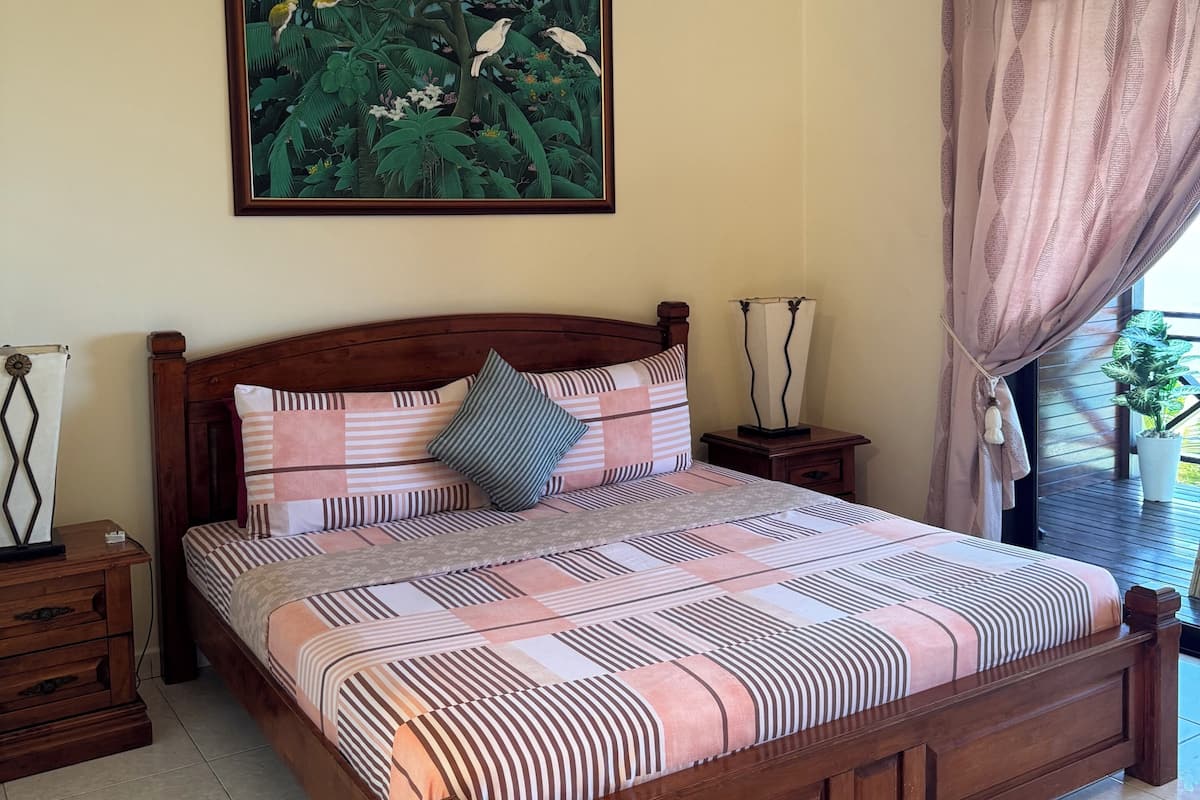 Chambre Deluxe double | Minibar, coffre-fort, rideaux dâobscurcissement, literie fournie
