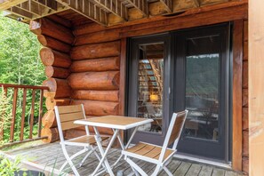 Terrace/patio - Auberge Couleurs de France (Duhamel)