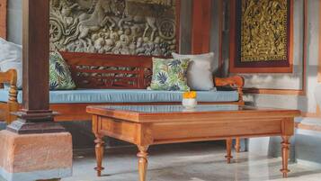 Saraswati Royal | Terrace/patio