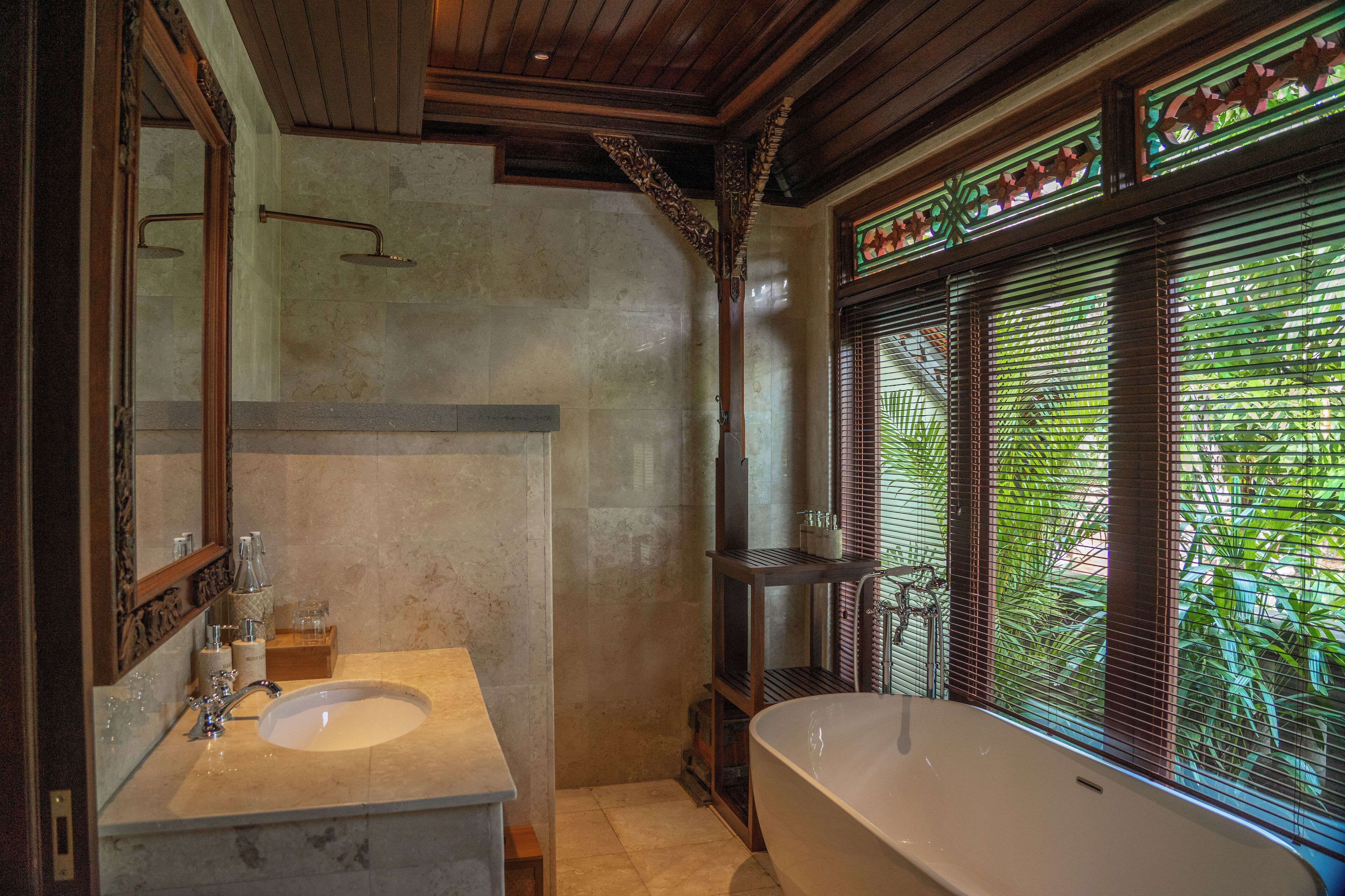 saraswati classic | bathroom | rainfall showerhead, free toiletries, hair dryer, slippers