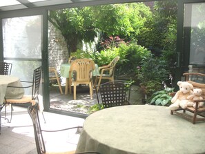 Terrace/patio - B&B Het Wit Beertje (Bruges)