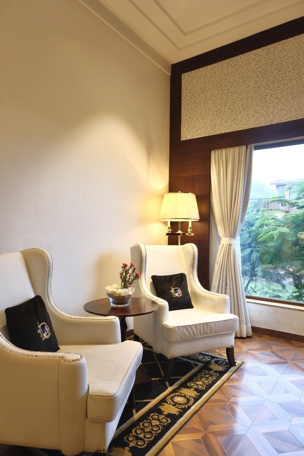 garden villa room | minibar, in-room safe, individually furnished, desk