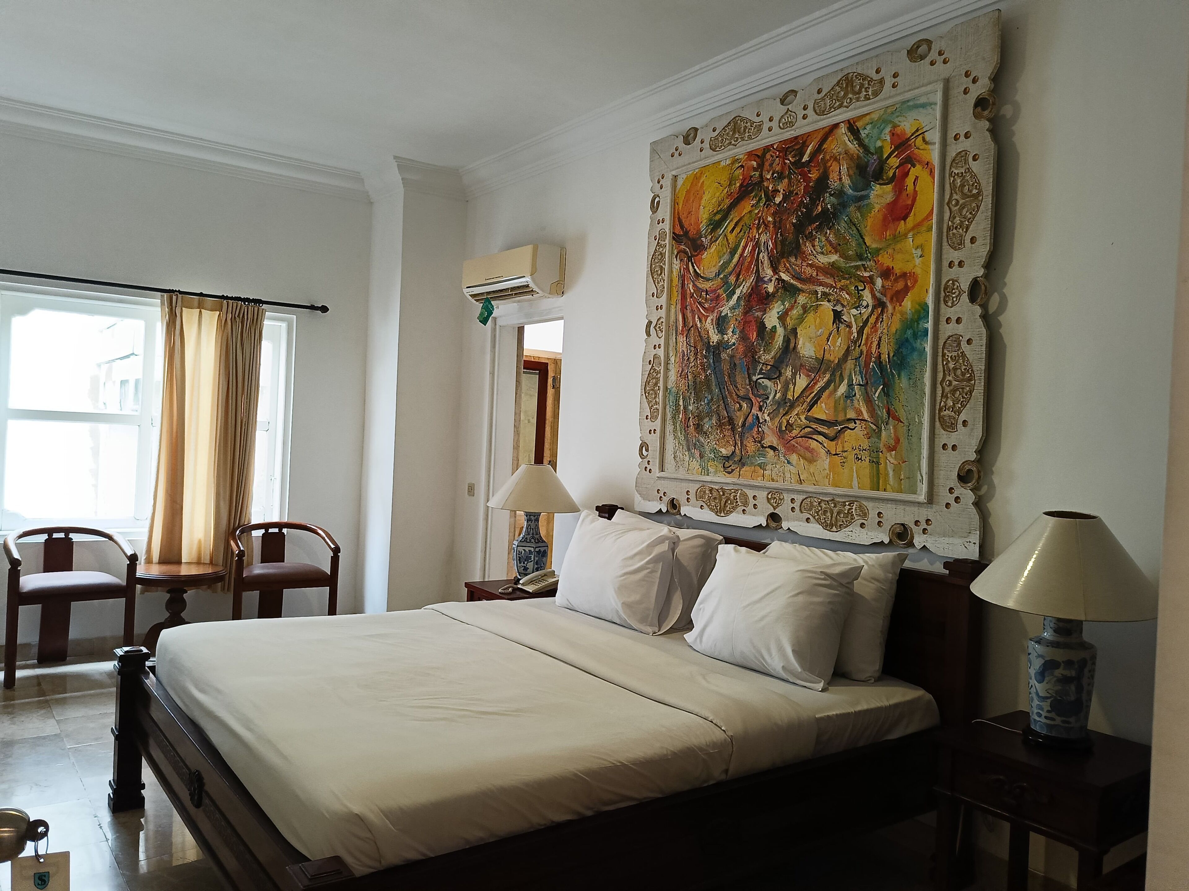 Minibar, desk, rollaway beds, free WiFi