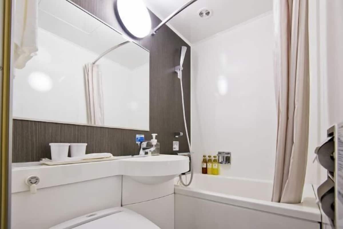 Combinazione doccia/vasca, vasca da bagno a immersione totale