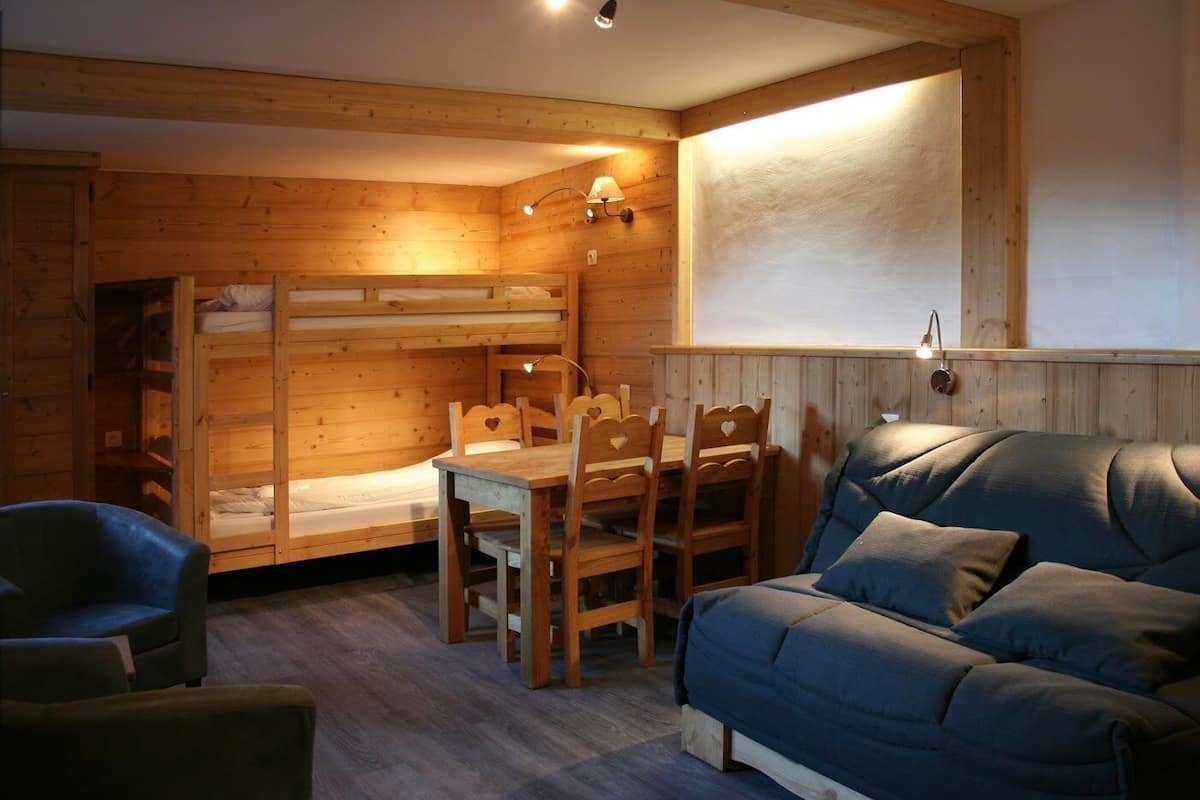Chambre Familiale 6 personnes | 2 svefnherbergi, straujárn/strauborð, ókeypis þráðlaus nettenging