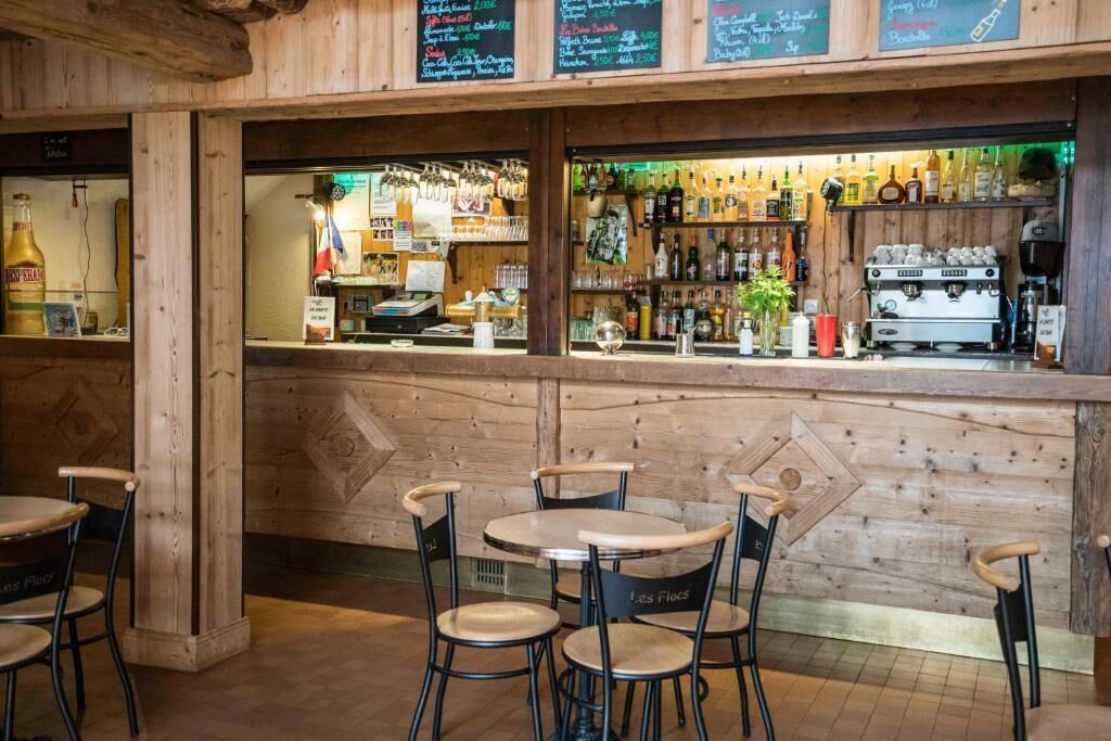 Bar (en la propiedad)