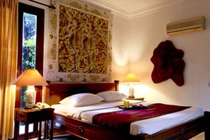 Superior Room | Minibar, in-room safe, desk, rollaway beds - Bali Subak Hotel (Seminyak)