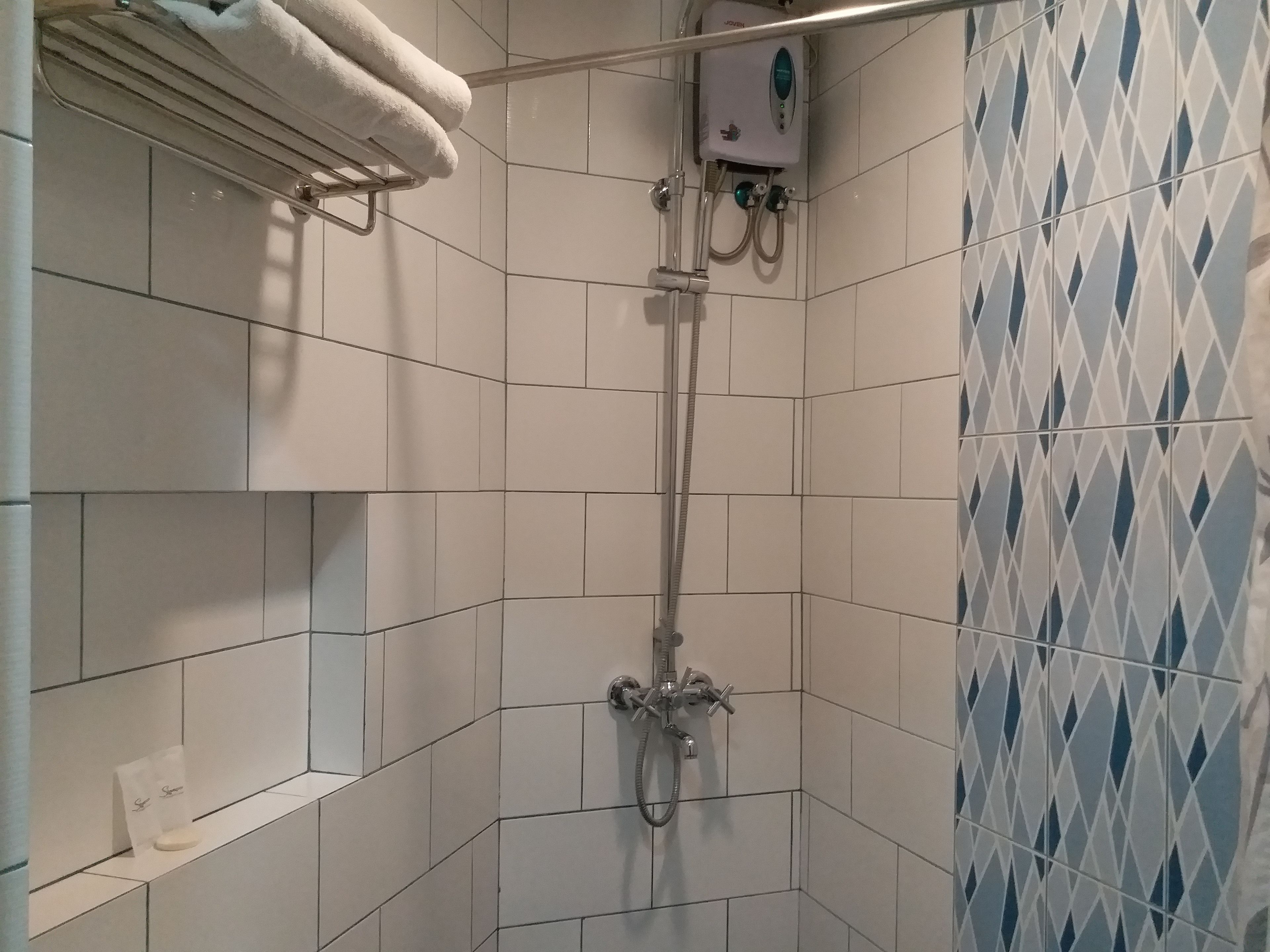 Photo - Leez Inn Malate