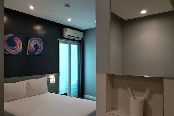 In-room safe, individually furnished, desk, free WiFi