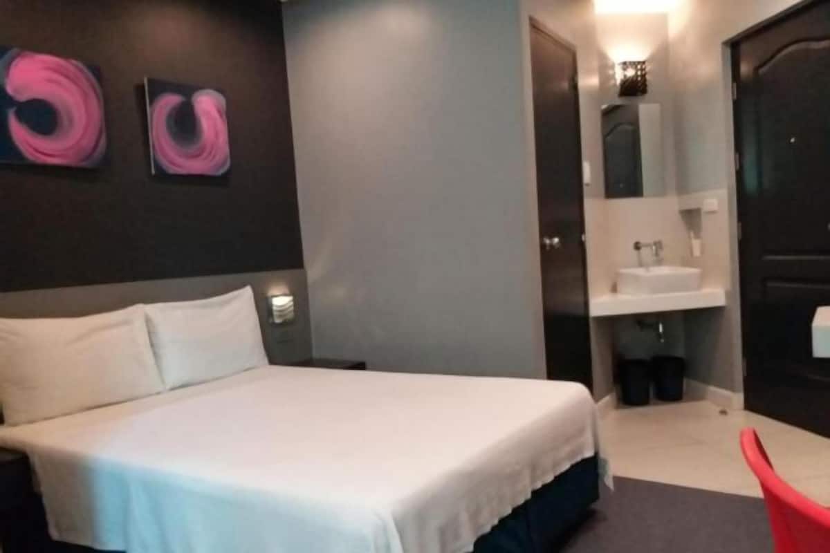 In-room safe, individually furnished, desk, free WiFi