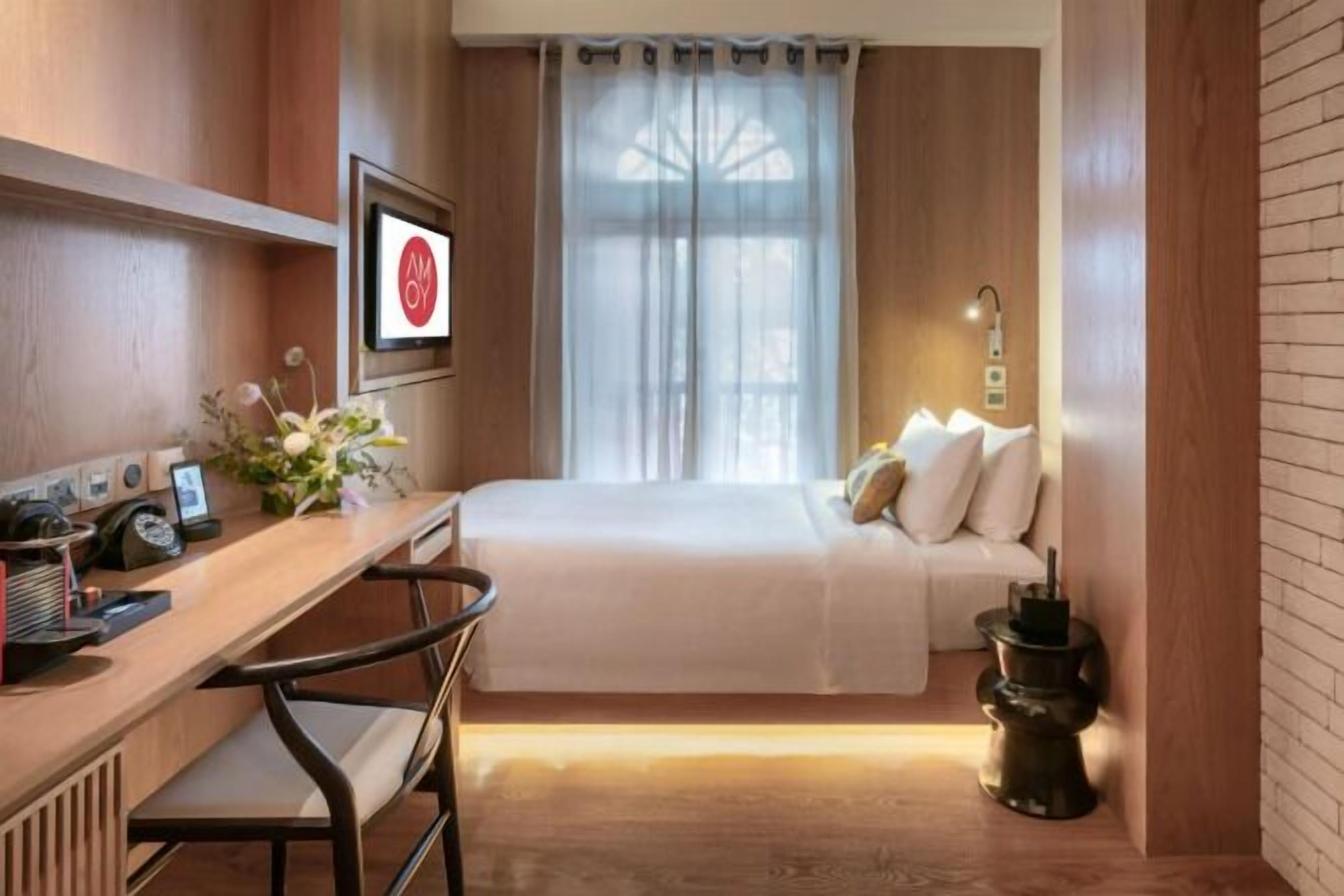 Premium bedding, free minibar, in-room safe, individually furnished