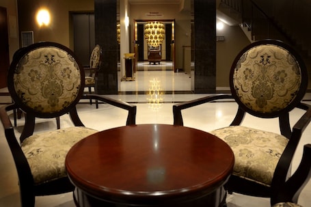 Lobby sitting area. Spa Hotel Vita