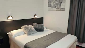 Quarto casal conforto | Escrivaninha, quartos à prova de som, berços (sobretaxa)