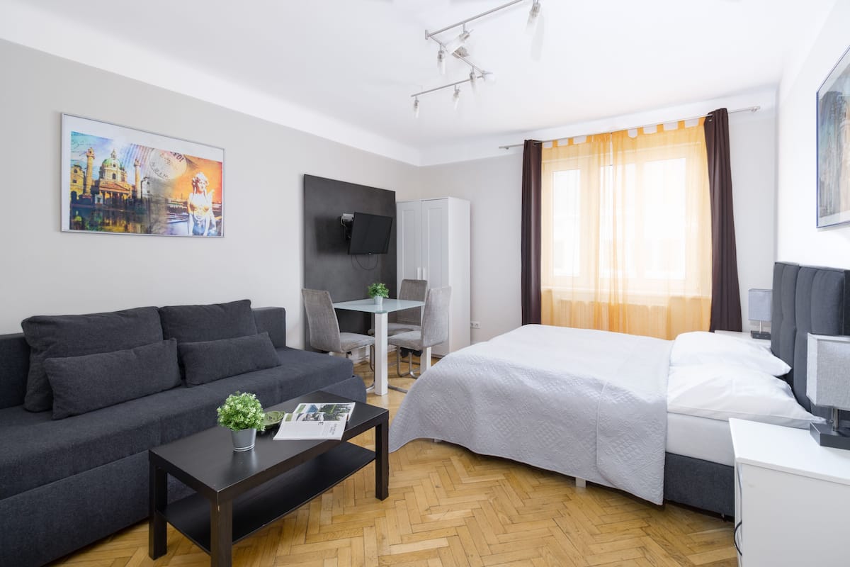 Appartement, 1 chambre | Coin séjour