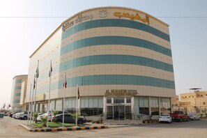 Front of property - Al Muhaidb Residence Al Dowally (Hafr Al Batin)