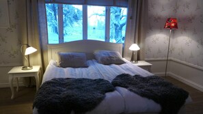 Double Room, Annex Building