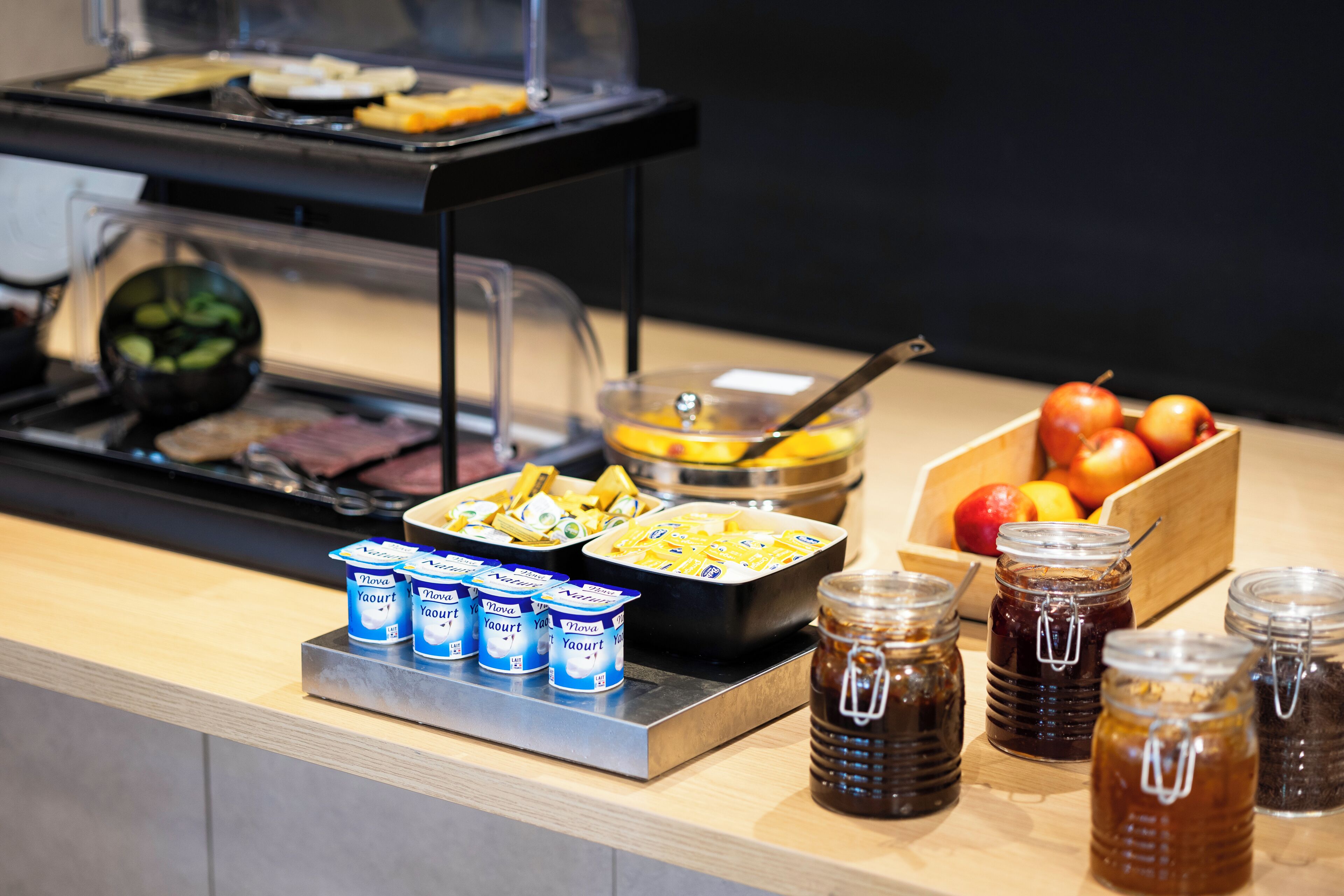 daily buffet breakfast (eur 9.50 per person)