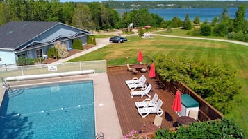 Udendørs pool
