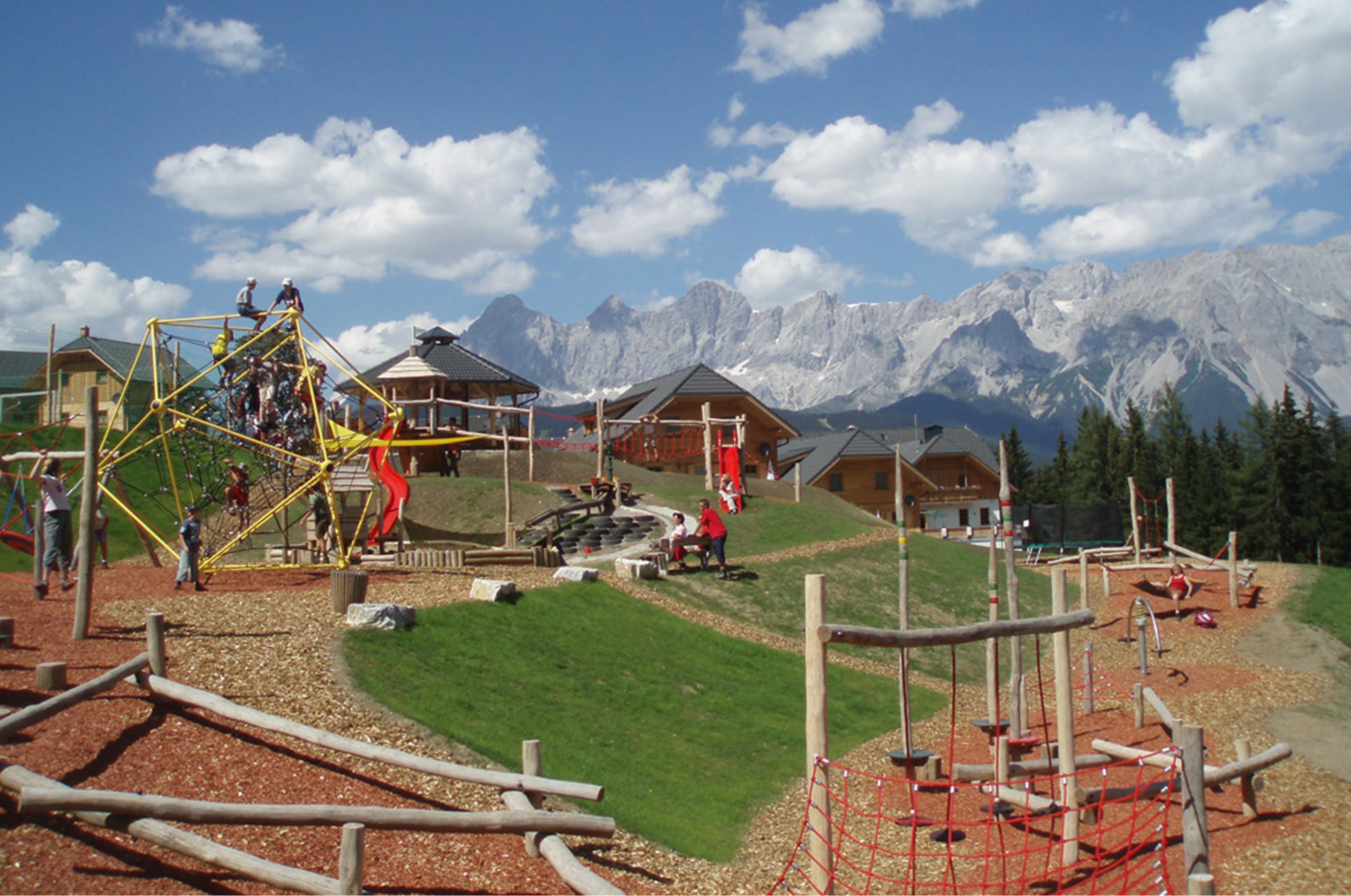 children’s play area – outdoor