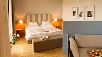 Superior Double Room | Hypo-allergenic bedding, in-room safe, desk, iron/ironing board