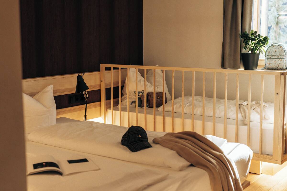 Apartment (Bergzauber XL ) | Premium bedding, minibar, in-room safe, individually decorated