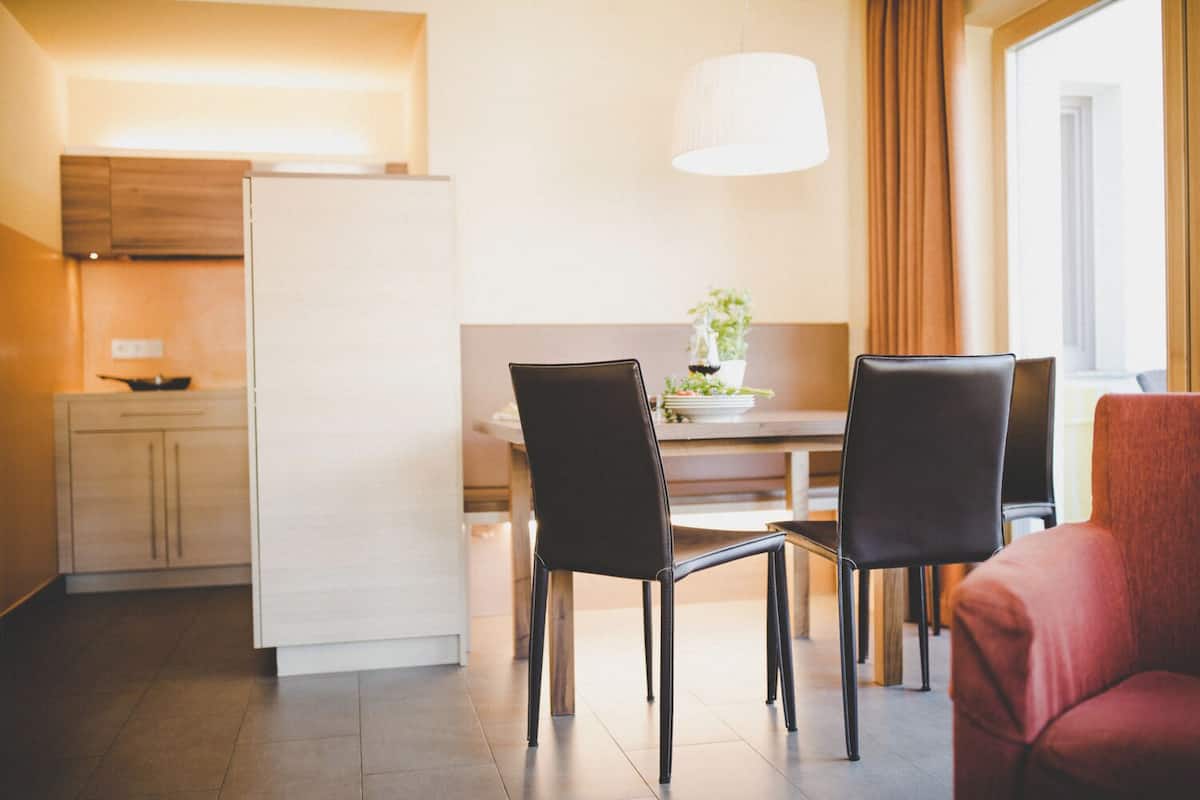 Apartment (Bergzauber XL ) | Wohnbereich | Flachbildfernseher