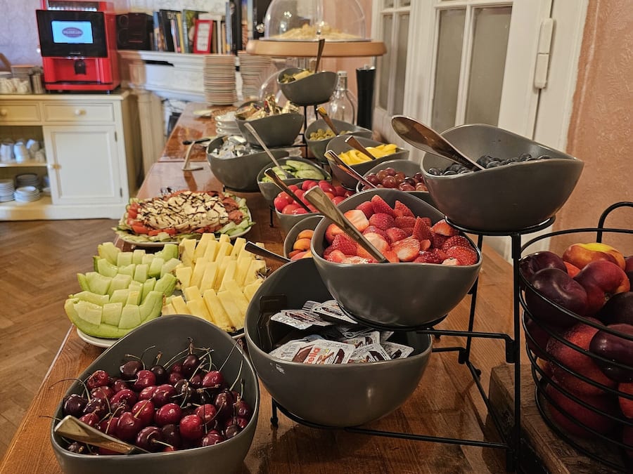 Daily buffet breakfast (EUR 15 per person)