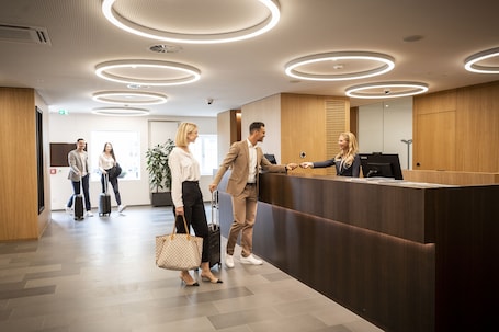 Recepção. Hotel Messmer