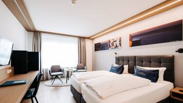 Deluxe-Doppelzimmer, 1 Doppelbett, Nichtraucher | Hochwertige Bettwaren, Daunenbettdecken, Minibar, Zimmersafe