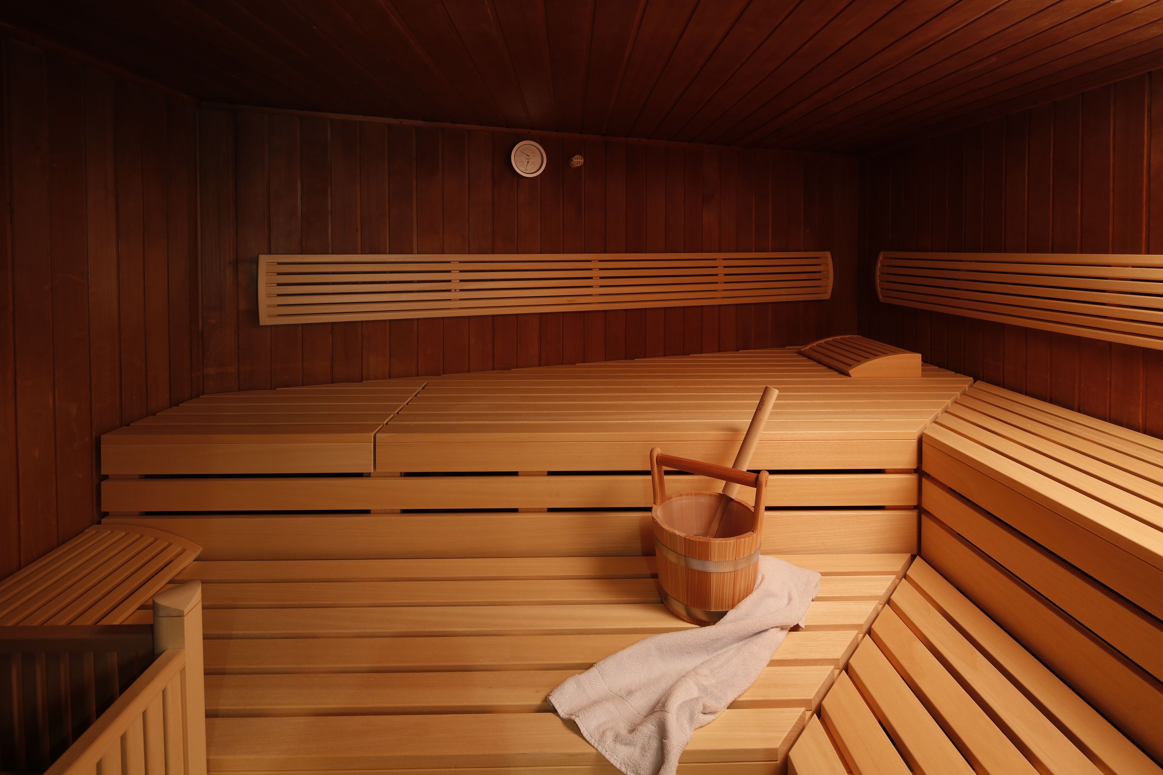 Phòng xông hơi sauna