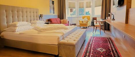 Superior-Doppelzimmer, Gartenblick, zum Garten hin | Allergikerbettwaren, Zimmersafe, kostenloses WLAN, Bettwäsche