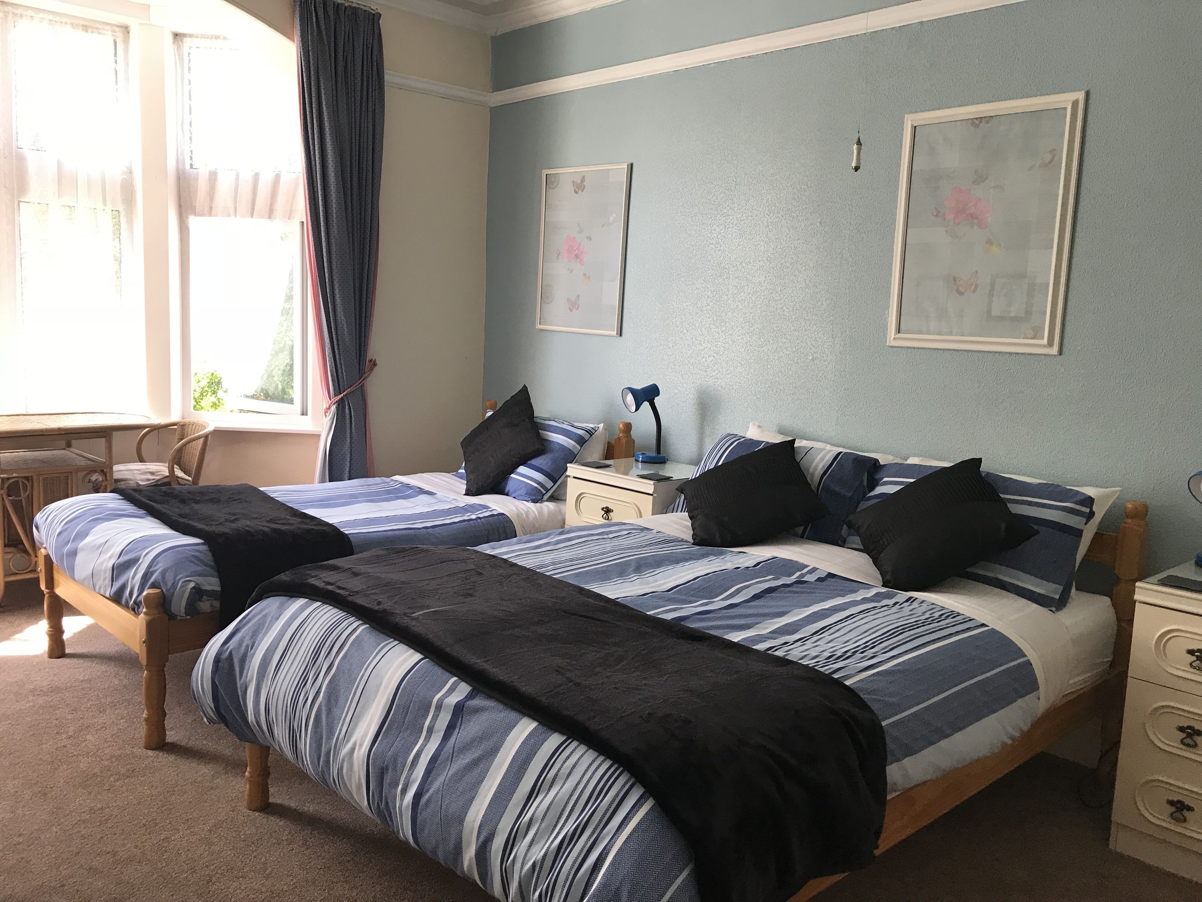 Habitación familiar (Small)