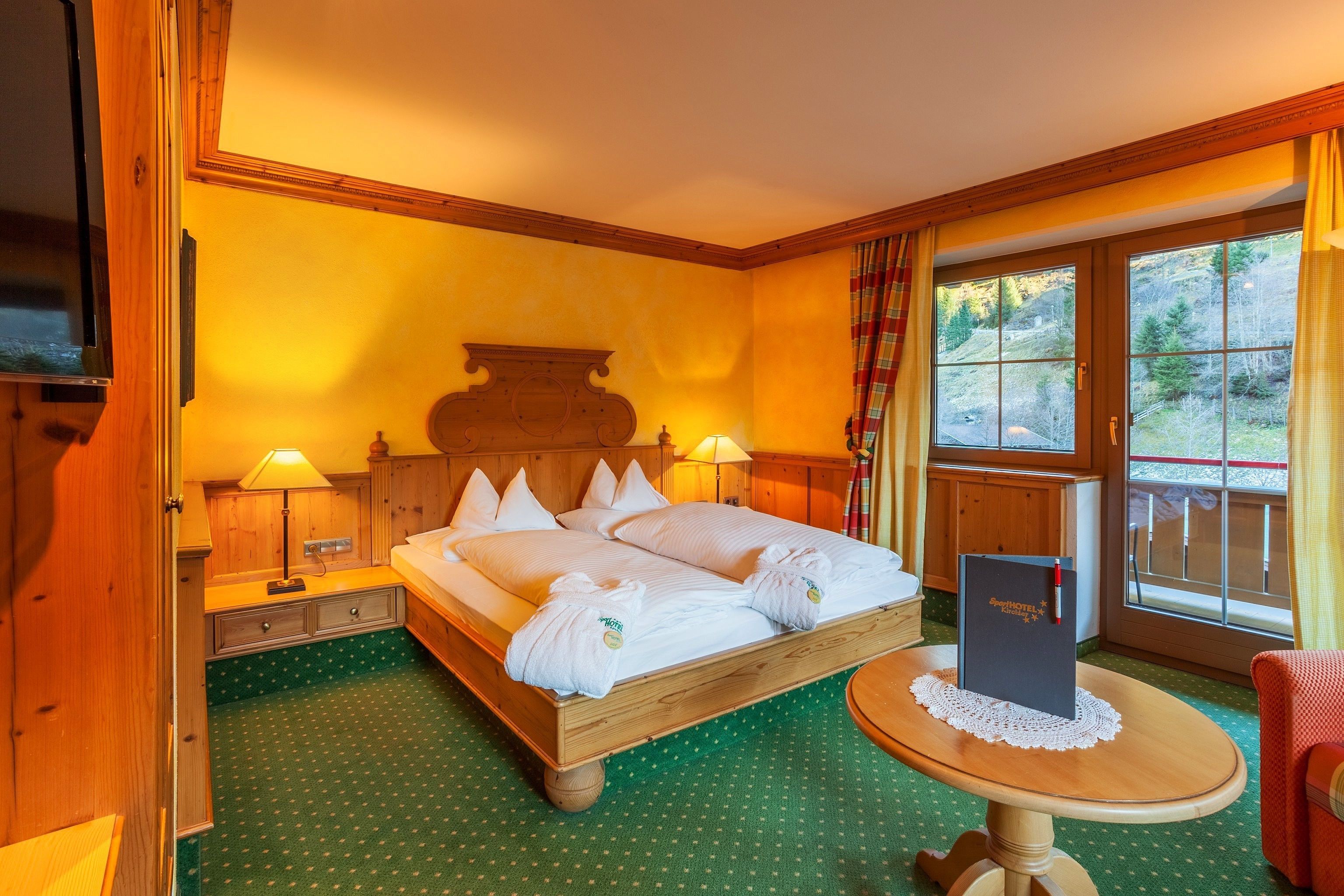 superior double room, balcony | in-room safe, desk, soundproofing, free cots/infant beds