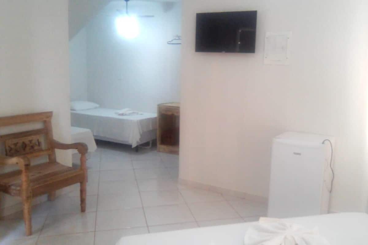 Minibar, camas supletorias, wifi gratis