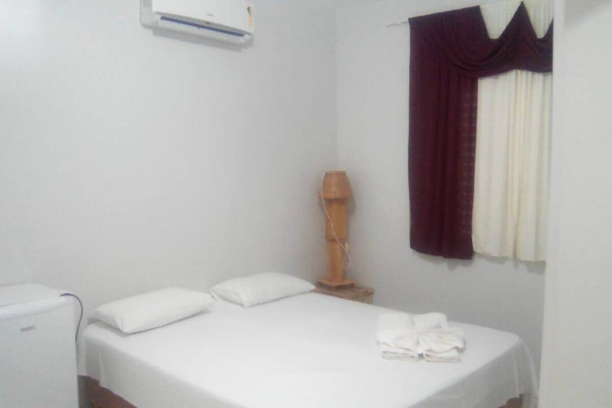 Minibar, rollaway beds, free WiFi