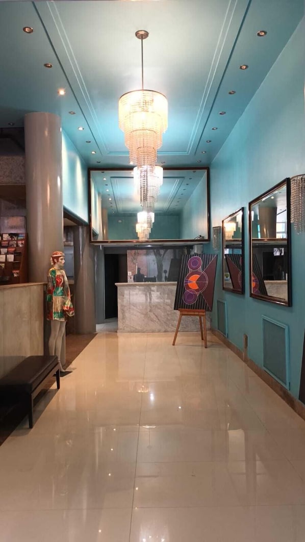 Reception - Hotel Tres Sargentos (Buenos Aires)