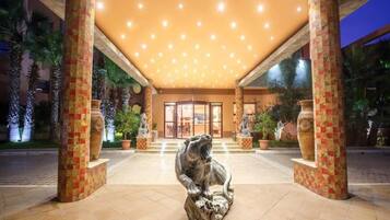 Nội thất lối vào