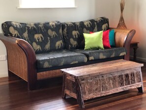Top Deck 3 Bedroom Apartment (#6) | Living room | Flat-screen TV, DVD player - Five 3 Five - The Beachside Barracks (Urangan)