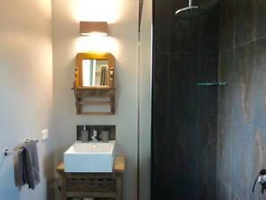 Garden 2 Bedroom Apartment (#1) | Bathroom shower - Five 3 Five - The Beachside Barracks (Urangan)